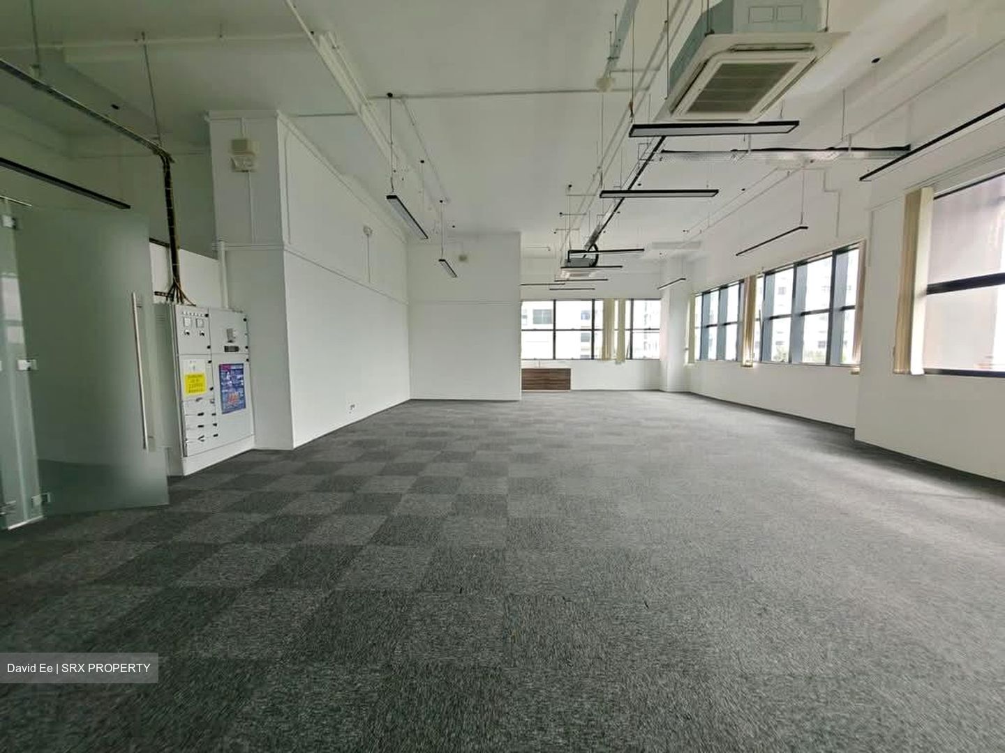 West Park Bizcentral (D22), Factory #576103301